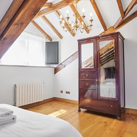 בית נופש Casa Encanto Entre Jardines Y Luz Natural