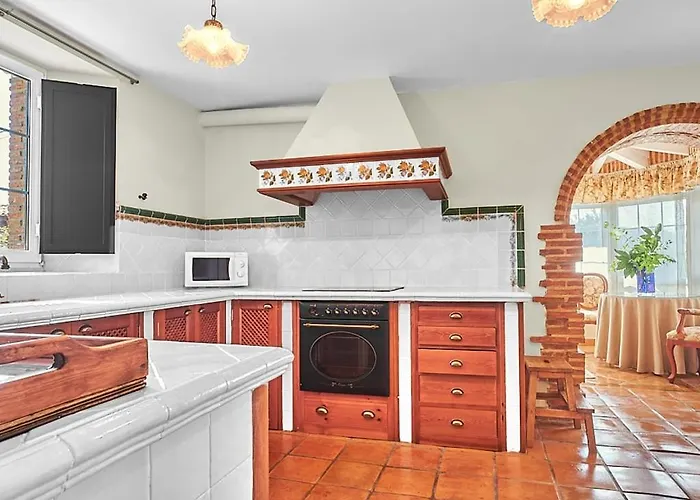 Alpehytte Casa Parbayon-encanto Entre Jardines Y Luz Natural